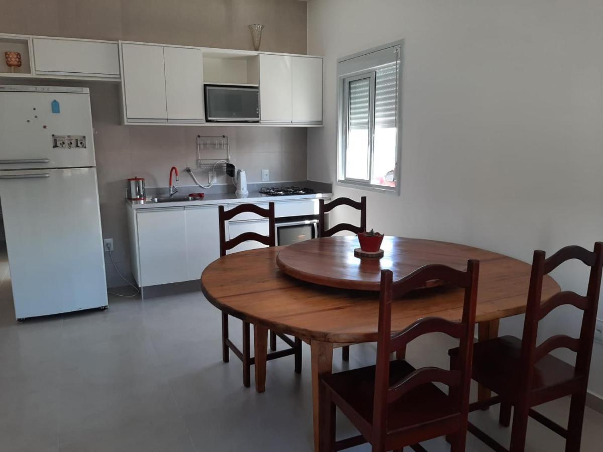 Ferienwohnung Apartamento Novo E Espacoso - Apto 02 Florianópolis Exterior foto
